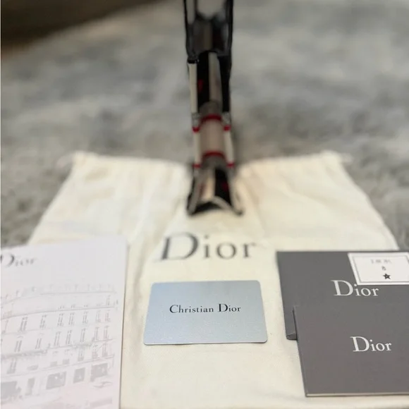 Christian Dior Dioramour Book Tote / Mini Size - Brand New w/ paperwork - Picture 4 of 9